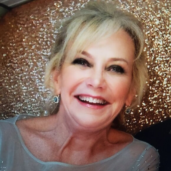 Meet your Posher, Patti - Picture 2 of 2